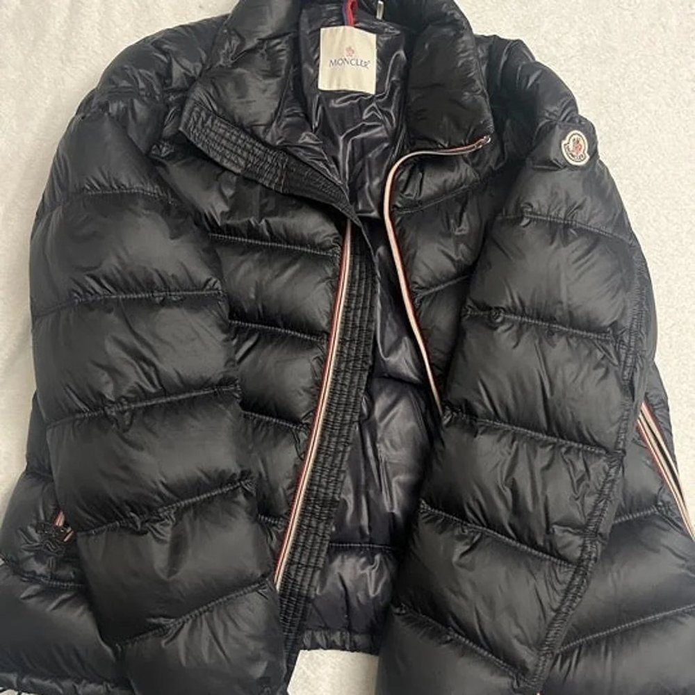 Moncler Men's Black Puffer Down Jacket